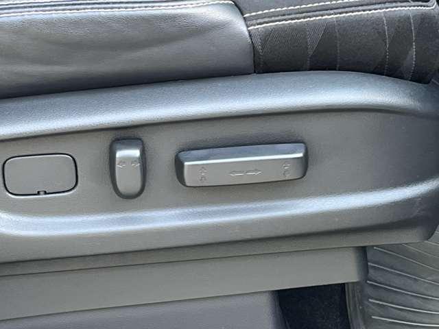 オデッセイハイブリッド ハイブリッドアブソルート・ホンダセンシング　中期モデル　ＨＶバッテリ－１年保証　両側電動スライド　ナビ　フルセグＴＶ　バックカメラ　Ｂｌｕｅｔｏｏｔｈ接続　純正ＡＷ　ＥＴＣ　スマートキー　電動シート　レーンキープアシスト　衝突被害軽減ブレーキ（45枚目）