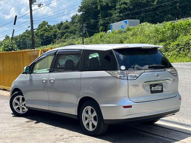 エスティマハイブリッド Ｇ　ＨＶバッテリ－１年保証　リアフリップダウンモニタ－　バックカメラ　フルセグＴＶ　ＨＤＤナビ　両側電動スライド　クルコン　パーキングアシスト　純正ＡＷ　フォグライト　アダプティブヘッドライト　電動シート（13枚目）