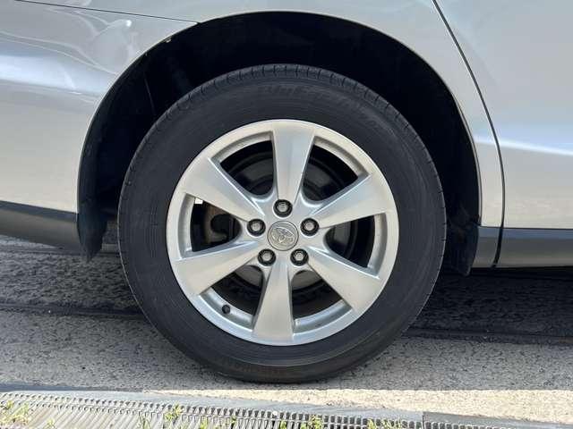 エスティマハイブリッド Ｇ　ＨＶバッテリ－１年保証　リアフリップダウンモニタ－　バックカメラ　フルセグＴＶ　ＨＤＤナビ　両側電動スライド　クルコン　パーキングアシスト　純正ＡＷ　フォグライト　アダプティブヘッドライト　電動シート（29枚目）