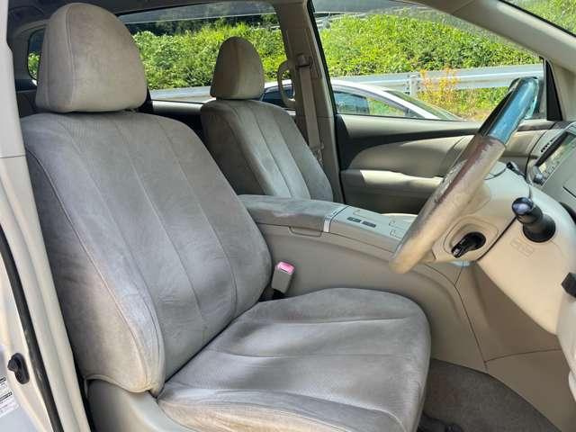 エスティマハイブリッド Ｇ　ＨＶバッテリ－１年保証　リアフリップダウンモニタ－　バックカメラ　フルセグＴＶ　ＨＤＤナビ　両側電動スライド　クルコン　パーキングアシスト　純正ＡＷ　フォグライト　アダプティブヘッドライト　電動シート（41枚目）