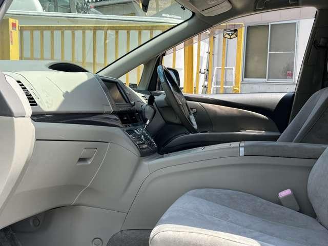 エスティマハイブリッド Ｇ　ＨＶバッテリ－１年保証　リアフリップダウンモニタ－　バックカメラ　フルセグＴＶ　ＨＤＤナビ　両側電動スライド　クルコン　パーキングアシスト　純正ＡＷ　フォグライト　アダプティブヘッドライト　電動シート（45枚目）