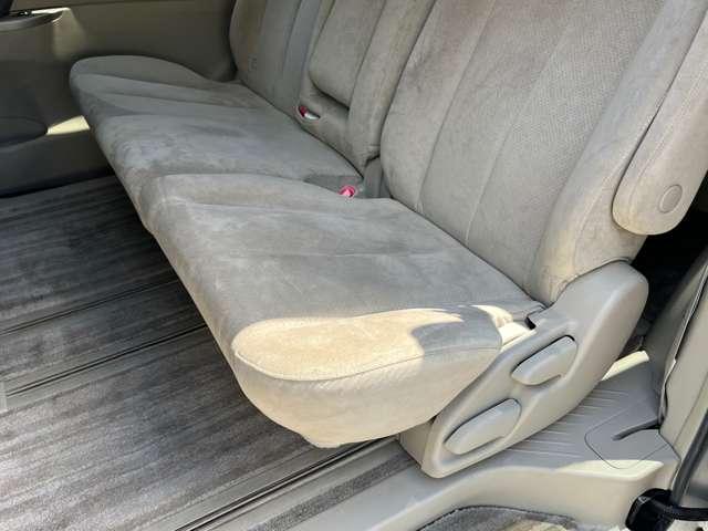 エスティマハイブリッド Ｇ　ＨＶバッテリ－１年保証　リアフリップダウンモニタ－　バックカメラ　フルセグＴＶ　ＨＤＤナビ　両側電動スライド　クルコン　パーキングアシスト　純正ＡＷ　フォグライト　アダプティブヘッドライト　電動シート（51枚目）