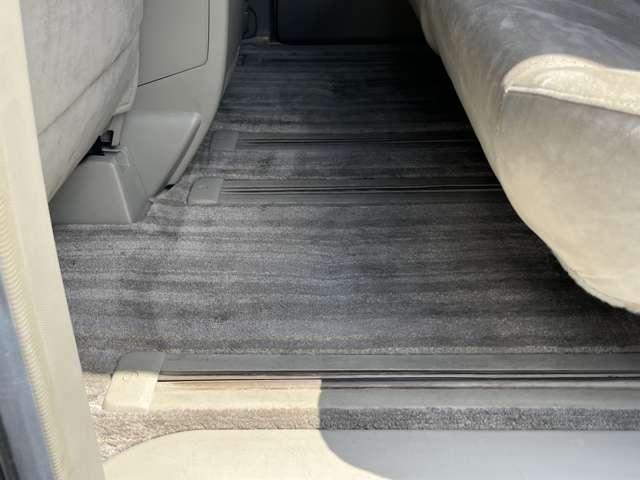 エスティマハイブリッド Ｇ　ＨＶバッテリ－１年保証　リアフリップダウンモニタ－　バックカメラ　フルセグＴＶ　ＨＤＤナビ　両側電動スライド　クルコン　パーキングアシスト　純正ＡＷ　フォグライト　アダプティブヘッドライト　電動シート（52枚目）