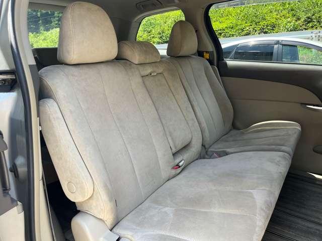 エスティマハイブリッド Ｇ　ＨＶバッテリ－１年保証　リアフリップダウンモニタ－　バックカメラ　フルセグＴＶ　ＨＤＤナビ　両側電動スライド　クルコン　パーキングアシスト　純正ＡＷ　フォグライト　アダプティブヘッドライト　電動シート（54枚目）