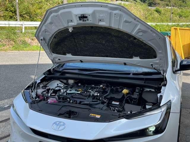 プリウス Ｚ　１オーナー　禁煙車　モデリスタエアロ　黒革シート　ＲＡＹＳ２０ＡＷ　デジタルインナーミラー　全方位カメラ　４ＷＤ　ＴＶ　ドライブレコーダー　シートヒーター／シートクーラー　ブラインドスポットモニター（18枚目）