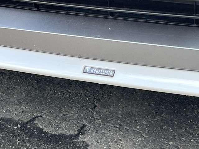 プリウス Ｚ　１オーナー　禁煙車　モデリスタエアロ　黒革シート　ＲＡＹＳ２０ＡＷ　デジタルインナーミラー　全方位カメラ　４ＷＤ　ＴＶ　ドライブレコーダー　シートヒーター／シートクーラー　ブラインドスポットモニター（20枚目）