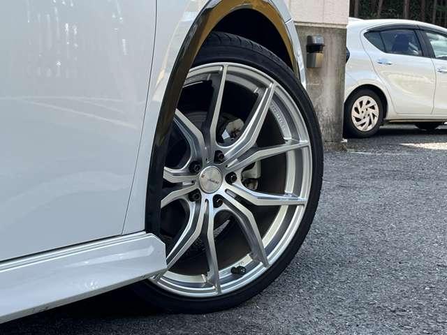 プリウス Ｚ　１オーナー　禁煙車　モデリスタエアロ　黒革シート　ＲＡＹＳ２０ＡＷ　デジタルインナーミラー　全方位カメラ　４ＷＤ　ＴＶ　ドライブレコーダー　シートヒーター／シートクーラー　ブラインドスポットモニター（35枚目）