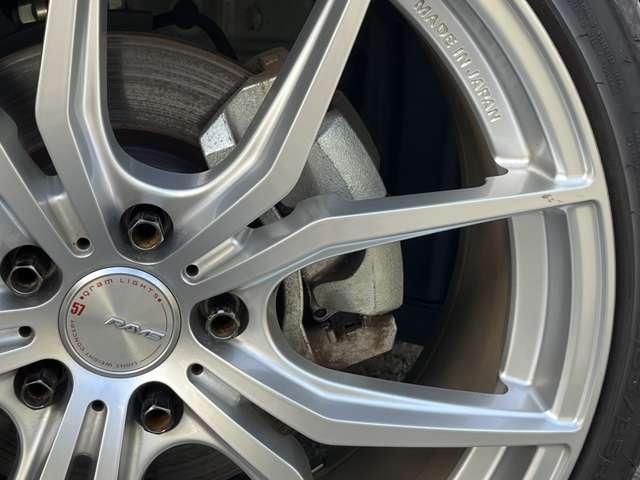 プリウス Ｚ　１オーナー　禁煙車　モデリスタエアロ　黒革シート　ＲＡＹＳ２０ＡＷ　デジタルインナーミラー　全方位カメラ　４ＷＤ　ＴＶ　ドライブレコーダー　シートヒーター／シートクーラー　ブラインドスポットモニター（40枚目）