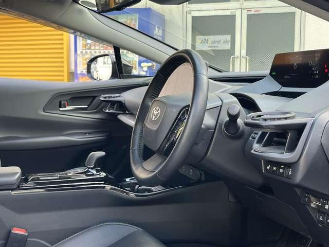 プリウス Ｚ　１オーナー　禁煙車　モデリスタエアロ　黒革シート　ＲＡＹＳ２０ＡＷ　デジタルインナーミラー　全方位カメラ　４ＷＤ　ＴＶ　ドライブレコーダー　シートヒーター／シートクーラー　ブラインドスポットモニター（47枚目）