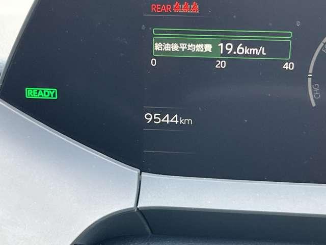 プリウス Ｚ　１オーナー　禁煙車　モデリスタエアロ　黒革シート　ＲＡＹＳ２０ＡＷ　デジタルインナーミラー　全方位カメラ　４ＷＤ　ＴＶ　ドライブレコーダー　シートヒーター／シートクーラー　ブラインドスポットモニター（64枚目）