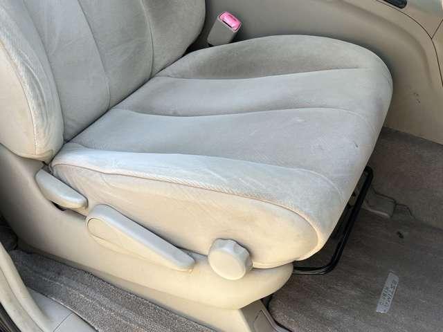 エスティマハイブリッド Ｘ　ＨＶバッテリ－１年保証　　モデリスタエアロ　フルセグＴＶ　ナビ　ＨＩＤ　　Ｂｌｕｅｔｏｏｔｈ接続　盗難防止装置　スマートキー　電動スライド　純正ＡＷ　アダプティブヘッドライト　フォグライト（44枚目）