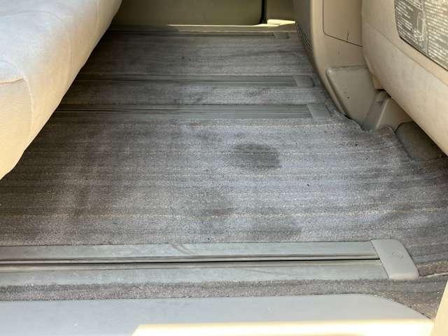 エスティマハイブリッド Ｘ　ＨＶバッテリ－１年保証　　モデリスタエアロ　フルセグＴＶ　ナビ　ＨＩＤ　　Ｂｌｕｅｔｏｏｔｈ接続　盗難防止装置　スマートキー　電動スライド　純正ＡＷ　アダプティブヘッドライト　フォグライト（55枚目）