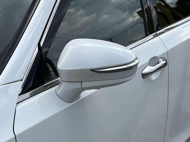 クラウンハイブリッド ロイヤルサルーン　ブラックスタイル　ＨＶバッテリ－１年保証　ＨＤＤナビ　ＴＶ　バックカメラ　Ｂｌｕｅｔｏｏｔｈ接続　ＥＴＣ　純正ＡＷ　スマートキー　電動シート　盗難防止装置　クルコン（24枚目）