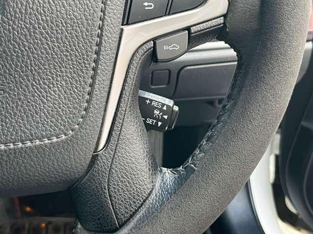 クラウンハイブリッド ロイヤルサルーン　ブラックスタイル　ＨＶバッテリ－１年保証　ＨＤＤナビ　ＴＶ　バックカメラ　Ｂｌｕｅｔｏｏｔｈ接続　ＥＴＣ　純正ＡＷ　スマートキー　電動シート　盗難防止装置　クルコン（62枚目）