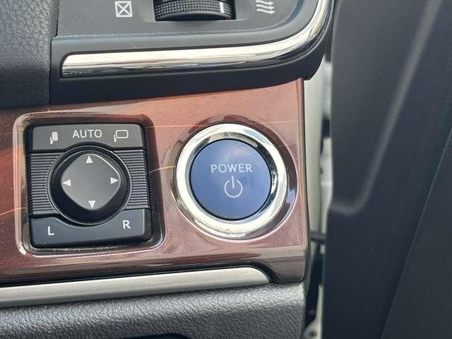 クラウンハイブリッド ロイヤルサルーン　ブラックスタイル　ＨＶバッテリ－１年保証　ＨＤＤナビ　ＴＶ　バックカメラ　Ｂｌｕｅｔｏｏｔｈ接続　ＥＴＣ　純正ＡＷ　スマートキー　電動シート　盗難防止装置　クルコン（64枚目）