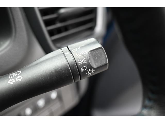 リーフ ｅ＋　Ｘ　【ＥＶバッテリー１年保証】　１２セグ　ｅ＋　後期　プロパイロット　全方位カメラ　デジタルインナーミラー　ナビ　フルセグＴＶ　Ｂｌｕｅｔｏｏｔｈ　ハンドル／シートヒーター　禁煙車　ＥＴＣ　ＬＥＤヘッド（56枚目）