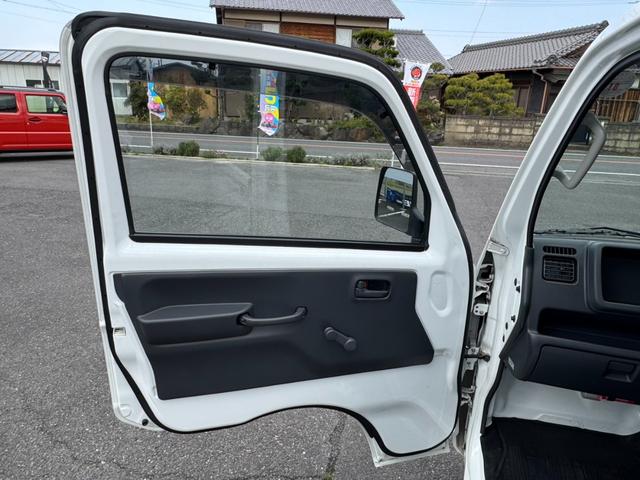 キャリイトラック KCエアコン・パワステ 5速マニュアル AM・FMラジオ(24枚目)