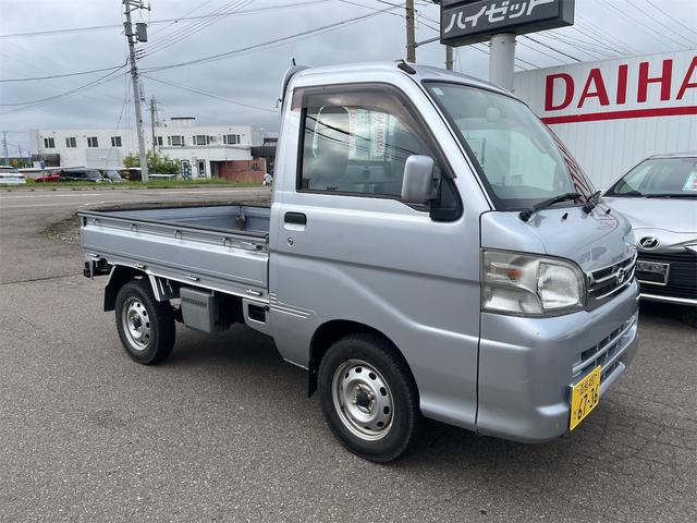 ハイゼットトラック 　４ＷＤ　ＭＴ　エアコン（2枚目）