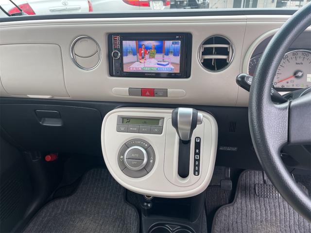 ミラココア ココアプラスＸ　４ＷＤ　ＴＶ　スマートキー　アイドリングストップ　電動格納ミラー　ベンチシート　ＣＶＴ　盗難防止システム　ＡＢＳ　ルーフレール　衝突安全ボディ　エアコン　パワーステアリング　パワーウィンドウ（5枚目）