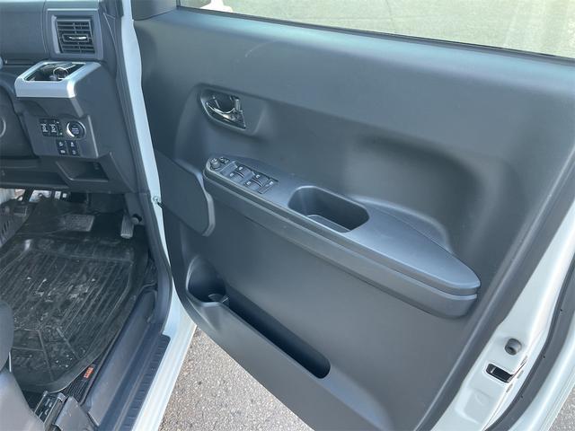 ピクシスメガ Ｇターボ　ＳＡＩＩＩ　４ＷＤ　バックカメラ　両側電動スライドドア　ナビ　クリアランスソナー　衝突被害軽減システム　オートマチックハイビーム　ＬＥＤヘッドランプ　スマートキー　アイドリングストップ　ベンチシート　ターボ（9枚目）