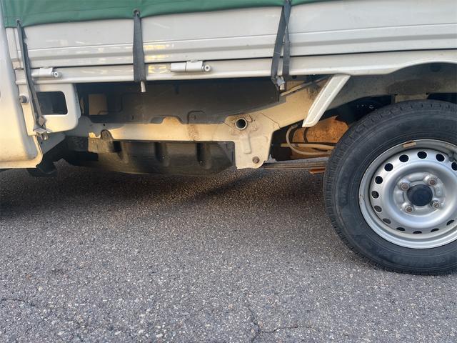 ハイゼットトラック 　４ＷＤ　軽トラック　幌　ＭＴ（6枚目）