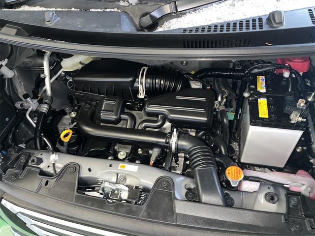 タント カスタムＸ　４ＷＤ　バックカメラ　両側電動スライドドア　衝突被害軽減システム　ＬＥＤヘッドランプ　スマートキー　アイドリングストップ　電動格納ミラー　ベンチシート　ＣＶＴ　盗難防止システム　ＡＢＳ　ＥＳＣ（13枚目）