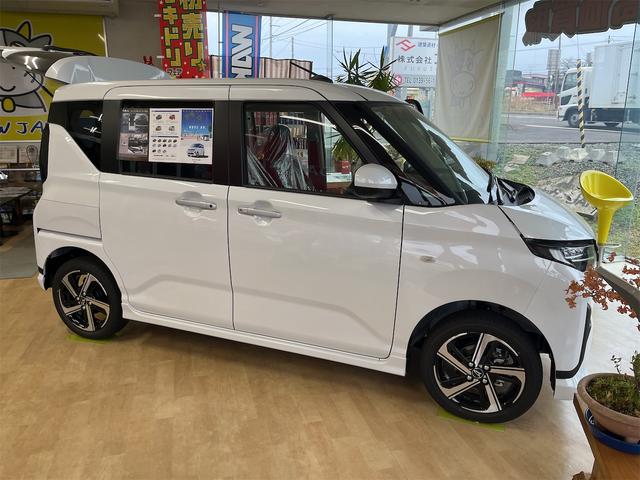 ムーヴ ＲＳ　４ＷＤ　届け出済み未使用車　バックカメラ　両側電動スライドドア　ナビ　クリアランスソナー　オートクルーズコントロール　衝突被害軽減システム　オートライト　ＬＥＤヘッドランプ　スマートキー（2枚目）