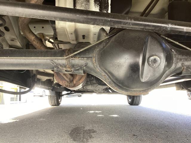 エブリイ ＰＣ　ハイルーフ　パートタイム４ＷＤ　スペリアホワイト　レーダーブレーキサポート装着車　純正オーディオ　ＥＴＣ　両側スライドドア　ライトレベライザー　キーレスエントリー　社外アルミホイール　ＬＥＤヘッドライト　横滑り防止装置（37枚目）