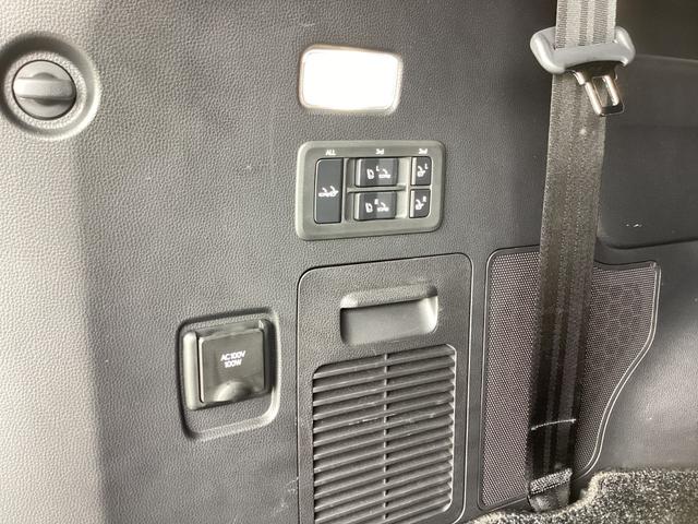 ＬＸ ＬＸ６００　モデリスタフルエアロ　オフロード用フロントグリル　ワンオーナー　純正コネクティッドナビ　フルセグ　ＴＶキット　ミラキャスト　全方位カメラ　茶革電動メモリーシート　サンルーフ　全方位ドラレコ　ＥＴＣ　クールＢＯＸ　ステアリングヒーター　２２インチＡＷ（53枚目）