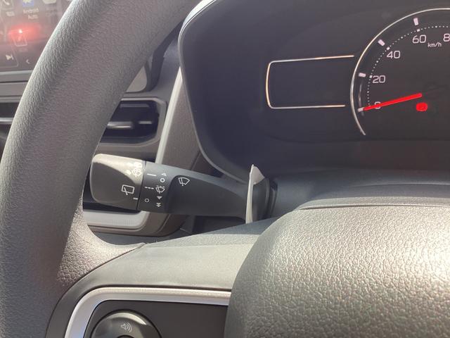 ムーヴ Ｘ　４ＷＤ　届出済未使用車　シャイニングホワイトパール　メーカーオプション６．８インチディスプレイオーディオ　ブルートゥース　ＵＳＢ　リアカメラ　パワースライドドア　ヒーテッドドアミラ　リアヒーターダクト　フルＬＥＤヘッドランプ（26枚目）