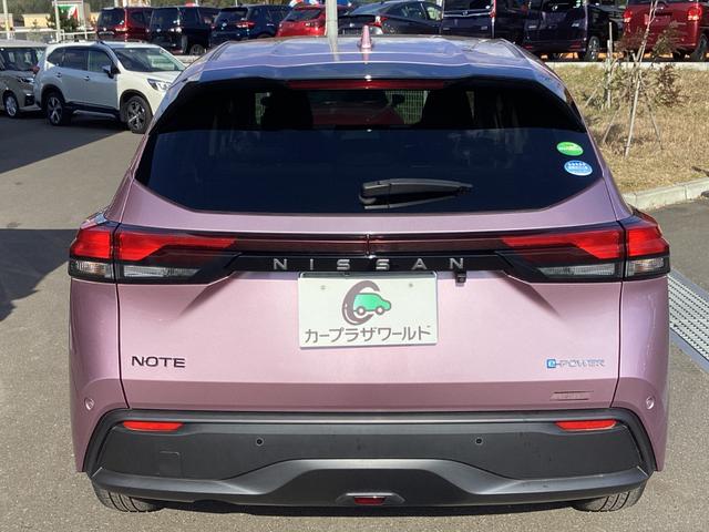 ノート X 純正ナビ フルセグTV ブルートゥース DVD USB バックモニター ETC ドライブレコーダー シートヒーター ステアリングヒーター プッシュスタート スマートキー エンジンスターター 純正アルミ(10枚目)