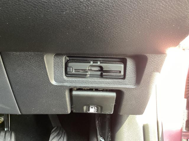 ノート X 純正ナビ フルセグTV ブルートゥース DVD USB バックモニター ETC ドライブレコーダー シートヒーター ステアリングヒーター プッシュスタート スマートキー エンジンスターター 純正アルミ(24枚目)