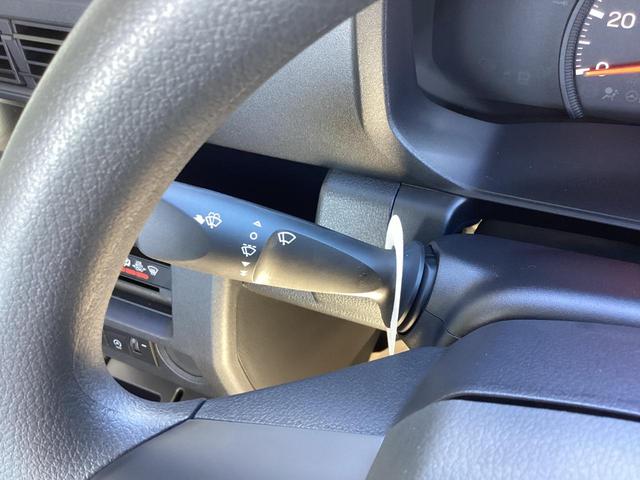 ハイゼットトラック スタンダード 4WD 5MT 届出済未使用車 スマートアシスト AMFMラジオ 電動式パワーステアリング マニュアルエアコン プリントレザーシート リヤコンビネーションランプ スーパーUVカットガラス クリーンエアフィルター クリアランスソナー(17枚目)