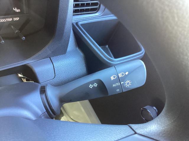 ハイゼットトラック スタンダード 4WD 5MT 届出済未使用車 スマートアシスト AMFMラジオ 電動式パワーステアリング マニュアルエアコン プリントレザーシート リヤコンビネーションランプ スーパーUVカットガラス クリーンエアフィルター クリアランスソナー(18枚目)