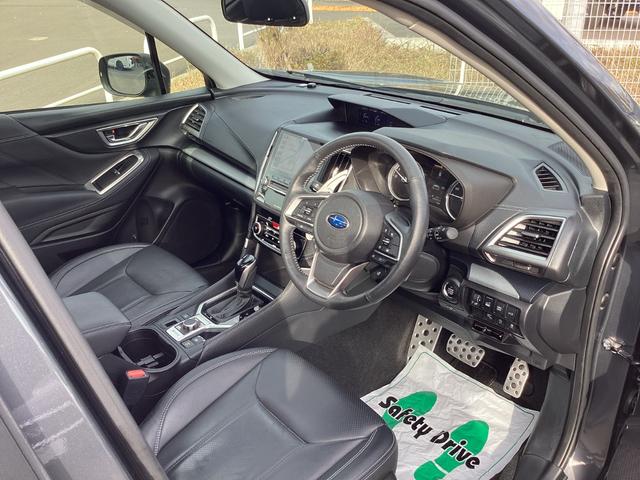 フォレスター プレミアム 4WD 純正8型ナビ フルセグTV ブルートゥース DVD再生 サイド・バックカメラ ETC ドラレコ サンルーフ 黒革電動シート シートヒーター パワーバックドア 柿本マフラー 社外18インチAW LED(11枚目)