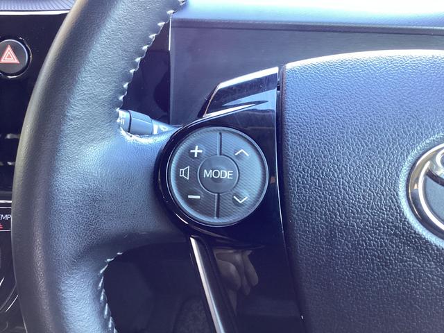 アクア クロスオーバー　トヨタセーフティセンス　ストラーダＳＤナビ　フルセグＴＶ　Ｂｌｕｅｔｏｏｔｈ　ＳＤ録音　ＤＶＤ　Ｂカメラ　ＥＴＣ　ドライブレコーダー　ハーフレザーシート　プッシュスタート　オートＬＥＤライト　純正ＡＷ（18枚目）