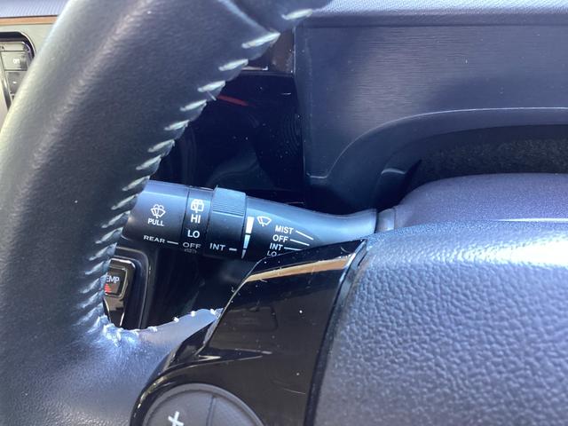 アクア クロスオーバー　トヨタセーフティセンス　ストラーダＳＤナビ　フルセグＴＶ　Ｂｌｕｅｔｏｏｔｈ　ＳＤ録音　ＤＶＤ　Ｂカメラ　ＥＴＣ　ドライブレコーダー　ハーフレザーシート　プッシュスタート　オートＬＥＤライト　純正ＡＷ（20枚目）