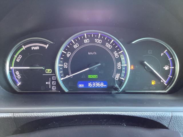 エスクァイア ハイブリッドＸｉ　７人乗り　ストラーダＳＤナビ　フルセグＴＶ　Ｂｌｕｅｔｏｏｔｈ　ＤＶＤ　Ｂカメラ　ＥＴＣ　シートヒーター　左側電動ドア　プッシュスタート　スマートキー　オートＬＥＤライト　ワイパーデアイサー　純正アルミホイール（15枚目）