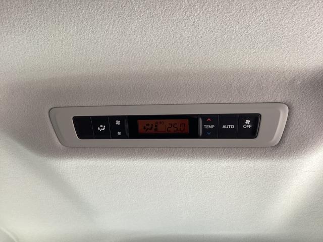 エスクァイア ハイブリッドＸｉ　７人乗り　ストラーダＳＤナビ　フルセグＴＶ　Ｂｌｕｅｔｏｏｔｈ　ＤＶＤ　Ｂカメラ　ＥＴＣ　シートヒーター　左側電動ドア　プッシュスタート　スマートキー　オートＬＥＤライト　ワイパーデアイサー　純正アルミホイール（33枚目）