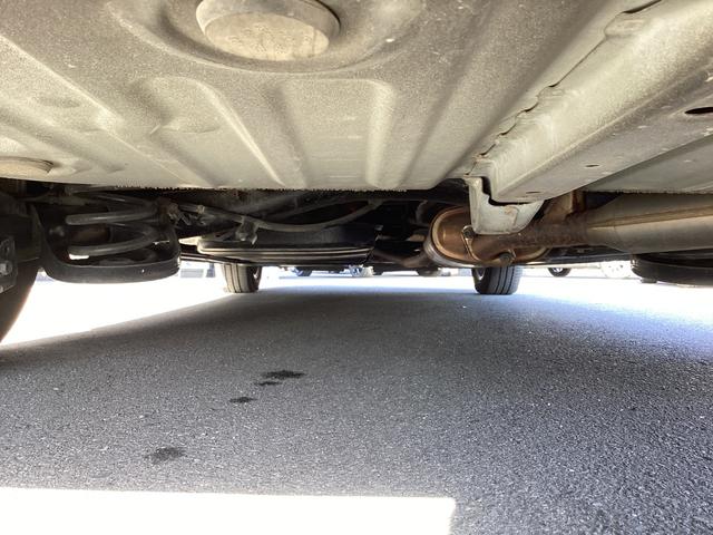 エスクァイア ハイブリッドＸｉ　７人乗り　ストラーダＳＤナビ　フルセグＴＶ　Ｂｌｕｅｔｏｏｔｈ　ＤＶＤ　Ｂカメラ　ＥＴＣ　シートヒーター　左側電動ドア　プッシュスタート　スマートキー　オートＬＥＤライト　ワイパーデアイサー　純正アルミホイール（44枚目）