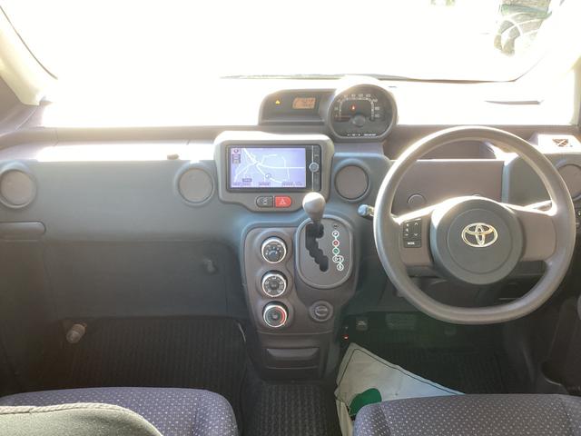 スペイド Ｆ　純正ナビ　フルセグＴＶ　Ｂｌｕｅｔｏｏｔｈ　ＤＶＤ　ＳＤ音楽録音　バックカメラ　ＥＴＣ　左パワースライドドア　プッシュスタート　スマートキー　ヘッドライトレベライザー　横滑防止装置　社外アルミホイール（12枚目）