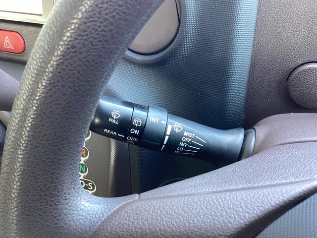 スペイド Ｆ　純正ナビ　フルセグＴＶ　Ｂｌｕｅｔｏｏｔｈ　ＤＶＤ　ＳＤ音楽録音　バックカメラ　ＥＴＣ　左パワースライドドア　プッシュスタート　スマートキー　ヘッドライトレベライザー　横滑防止装置　社外アルミホイール（25枚目）