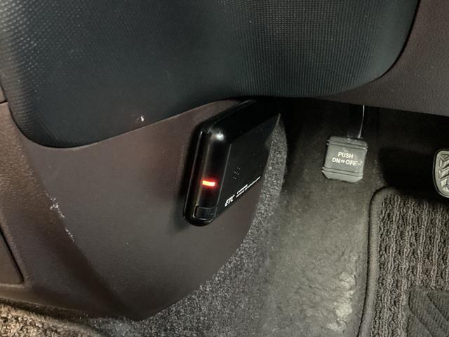 スペイド Ｆ　純正ナビ　フルセグＴＶ　Ｂｌｕｅｔｏｏｔｈ　ＤＶＤ　ＳＤ音楽録音　バックカメラ　ＥＴＣ　左パワースライドドア　プッシュスタート　スマートキー　ヘッドライトレベライザー　横滑防止装置　社外アルミホイール（27枚目）