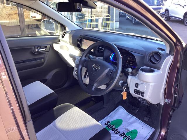 ミライース Ｘ　ＳＡＩＩＩ　スマートアシスト　社外ナビ　フルセグＴＶ　ＤＶＤ　バックモニター　ＥＴＣ　キーレス　レーンキープアシス　アクセル踏み間違い防止装置　横滑り防止装置　クリアランスソナー　ＬＥＤヘッドライト　寒冷地仕様車（11枚目）