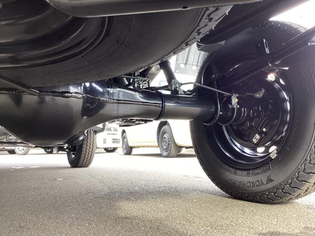 ハイゼットトラック スタンダード　４ＷＤ　届出済未使用車　スマートアシスト　ＡＭＦＭラジオ　電動式パワーステアリング　マニュアルエアコン　プリントレザーシート　リヤコンビネーションランプ　スーパーＵＶカットガラス　クリーンエアフィルター　クリアランスソナー（31枚目）