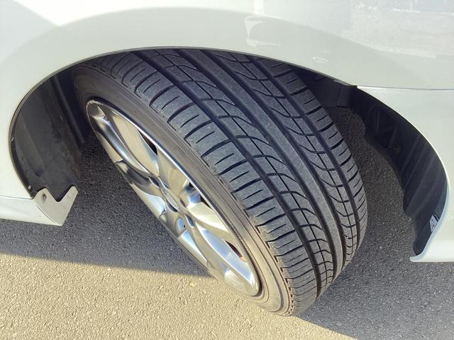 クラウン ３．５アスリート　純正ナビ　フルセグＴＶ　ミュージックサーバー　ＤＶＤ　バックカメラ　ＥＴＣ　パワーシート　プッシュスタート　スマートキー　クルーズコントロール　オートＨＩＤヘッドライト　フォグランプ　アルミホイール（46枚目）