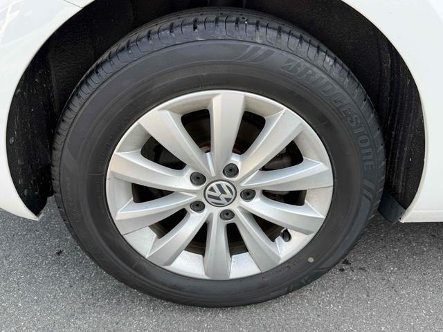ザ・ビートル デザイン　バックカメラ　ナビ　ＴＶ　ＣＶＴ　キーレスエントリー　電動格納ミラー　アルミホイール　ＣＤ　ミュージックプレイヤー接続可　Ｂｌｕｅｔｏｏｔｈ　エアコン（36枚目）
