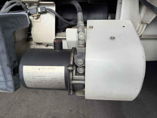 ハイゼットトラック ローダンプ 4WD ダンプ パワステ MT エアコン カセット(19枚目)