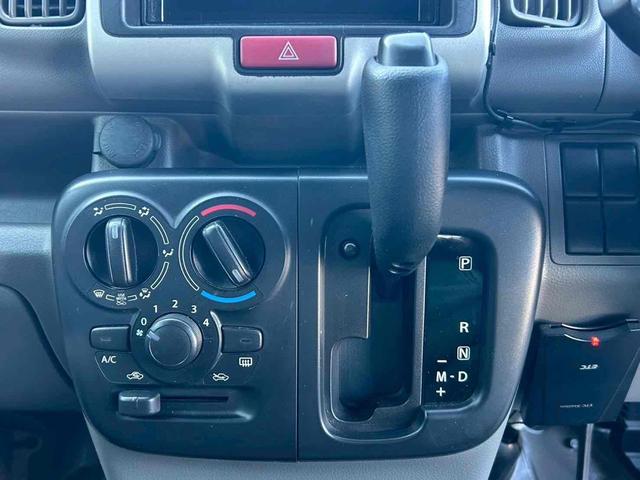 NV100クリッパーバン AT ETC 両側スライドドア エアコン 運転席エアバッグ 助手席エアバッグ CD(16枚目)