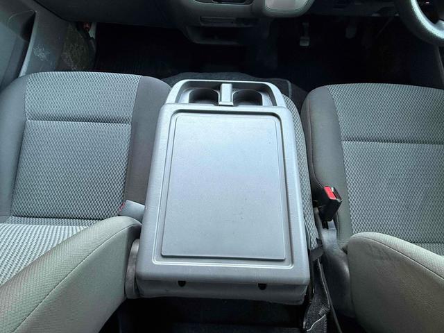 NV350キャラバンバン ワンオーナーETC 衝突被害軽減システム 両側スライドドア キーレスエントリー AT ESC エアコン パワーウィンドウ(17枚目)